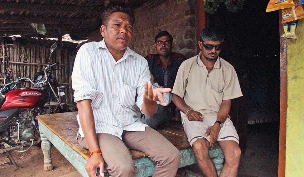 Thanks to the nonfunctioning of the school at Lohapathar, villagers are forced to send their children to far-off schools. According to the government, there is a shortage of more than 70,000 teachers in the state | Photographs: Vivek Pateria Lessons in negligence