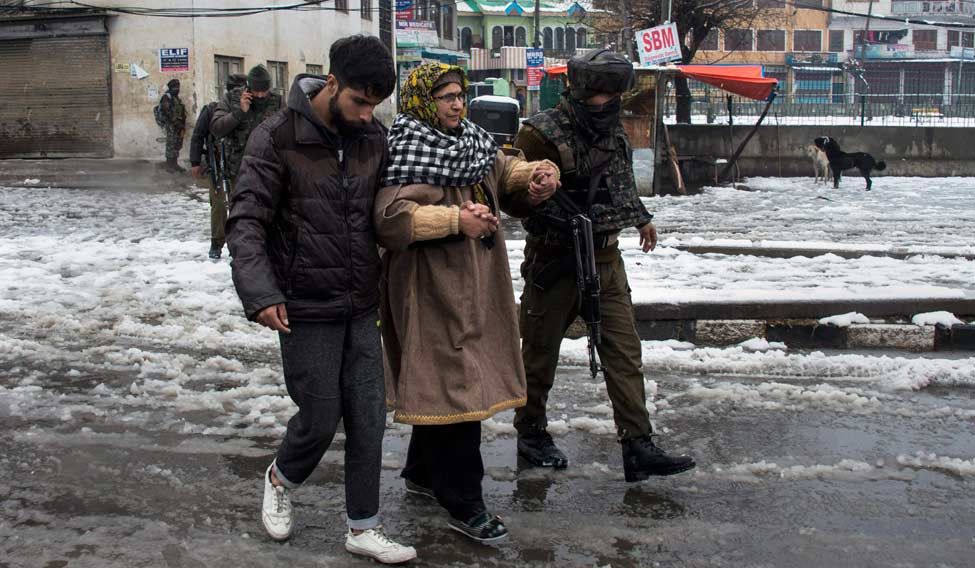 Attack on Srinagar CRPF camp foiled, encounter underway
