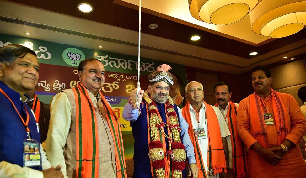 Assam: BJP President Amit Shah takes blessings from Maa Kamakhya