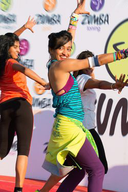 Shwetambari Shetty Get paid to party