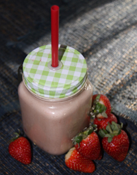 strawberry-smoothie strawberry-smoothie