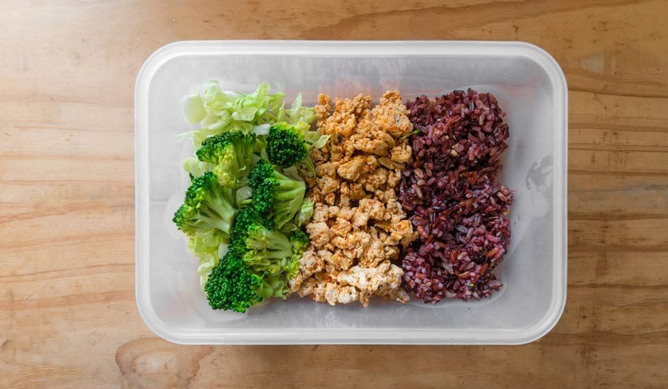 Meal-prep: Save time by freezing meals for a week Meal-prep: Save time by freezing meals for a week