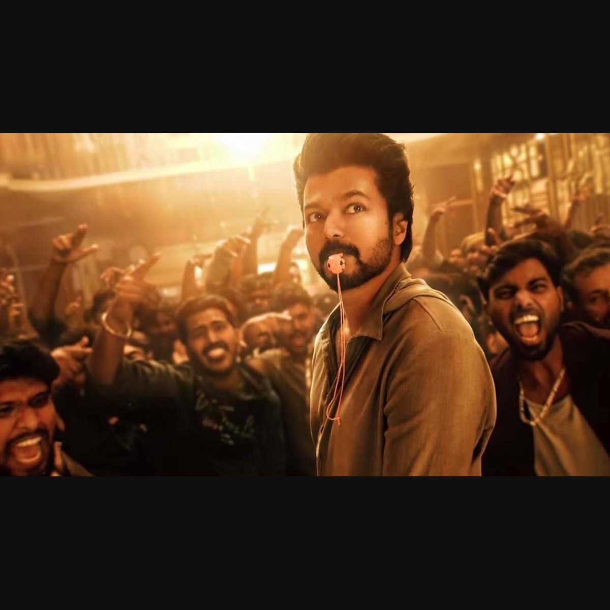 மாற்றத்திற்கான 'விசில்'? விஜயின் புதிய கட்சி சின்னம் தமிழக அரசியலில் என்ன அர்த்தம்!