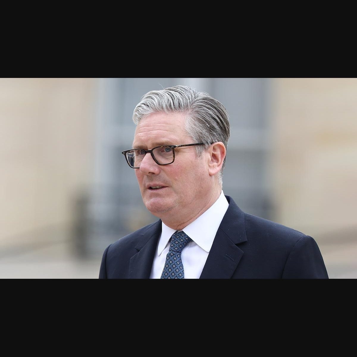 Starmer's Week of Crisis: Scandals, Economic Woes, and the Epstein Shadow