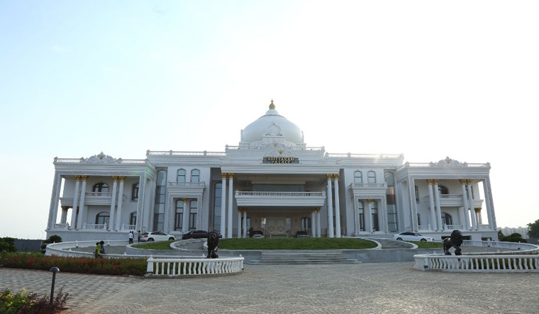 Adityaram-Palace-City