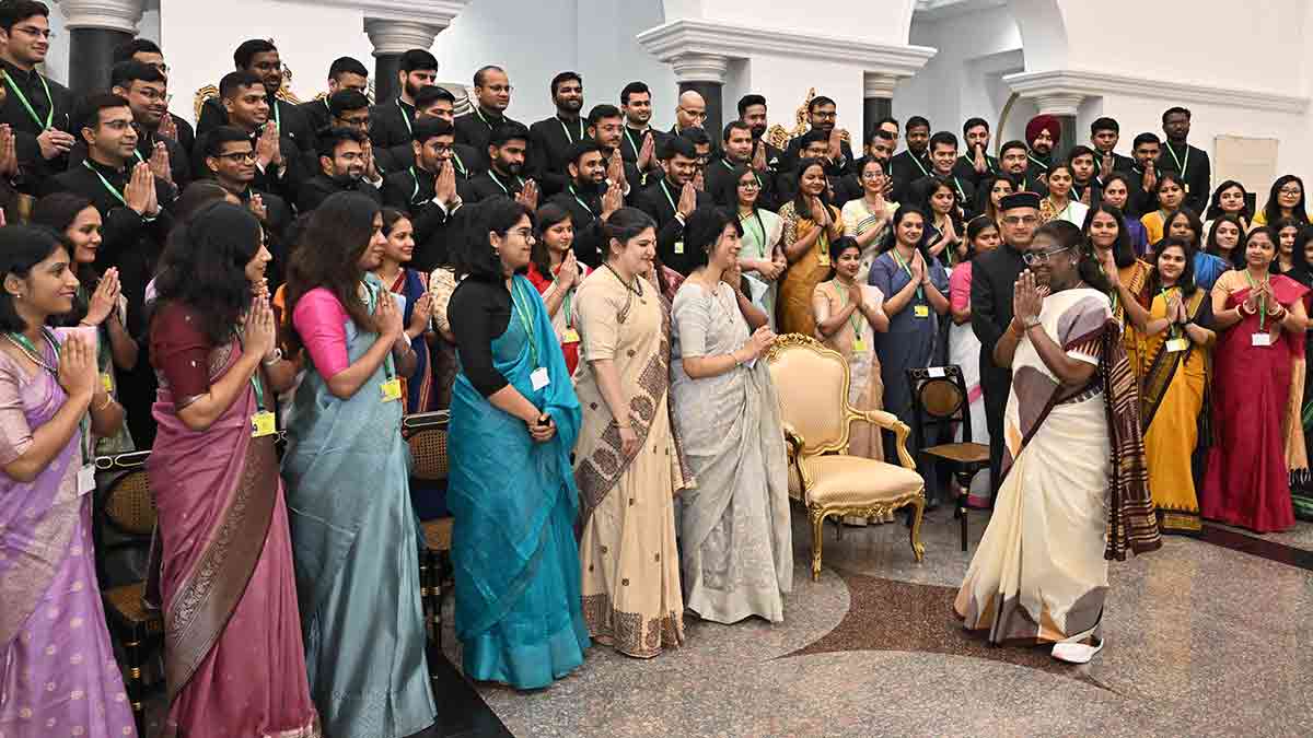 Call of duty: A group of IAS officers from the 2023 batch, while serving as assistant secretaries in 2025, meeting President Droupadi Murmu at the Rashtrapati Bhavan Cultural Centre | PIB