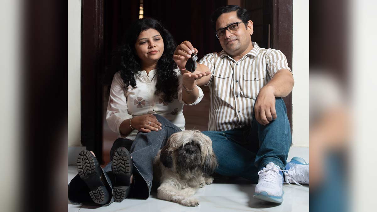 Invested in hope: Sumit Raghav, a claimant in the SRS Group case in Faridabad, with his wife | Kritajna Naik