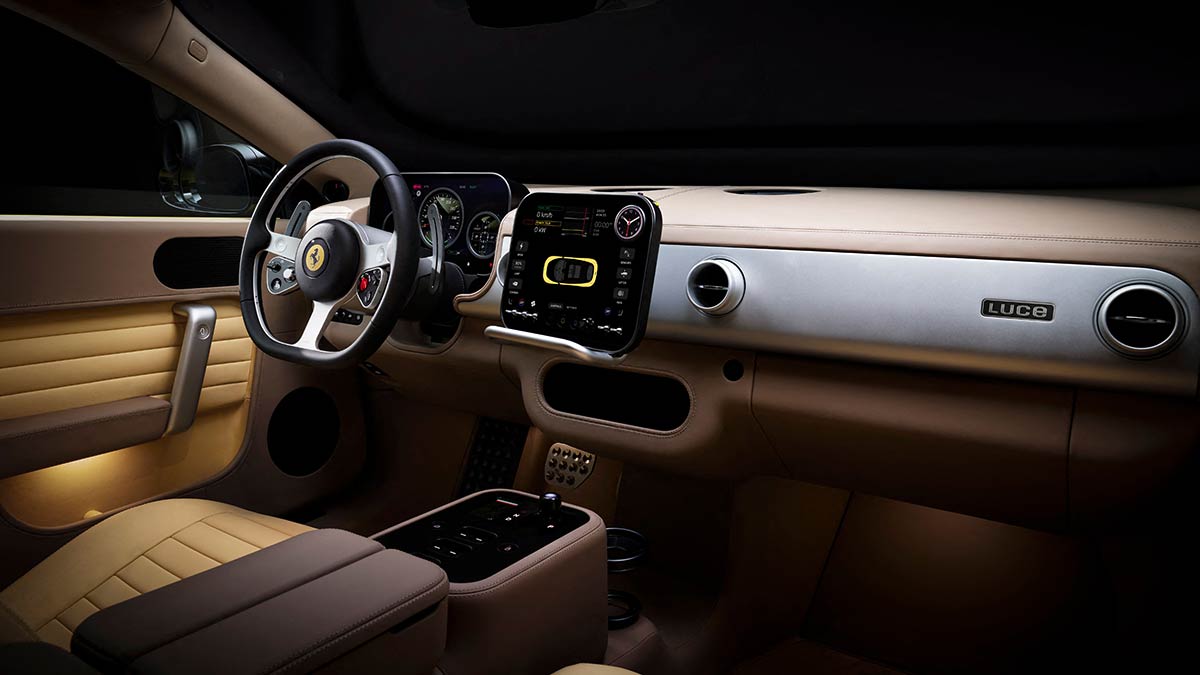 Screen problem: Ferrari Luce has plenty of physical buttons