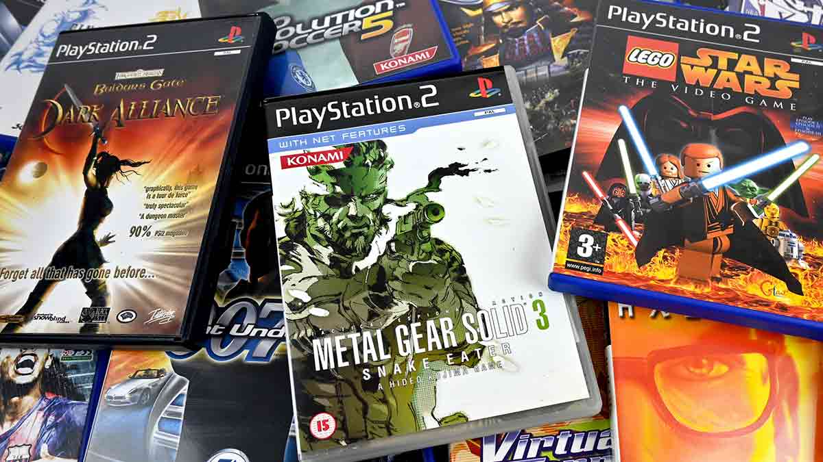 Existential crisis: Physical discs are set to be replaced with download codes | Shutterstock