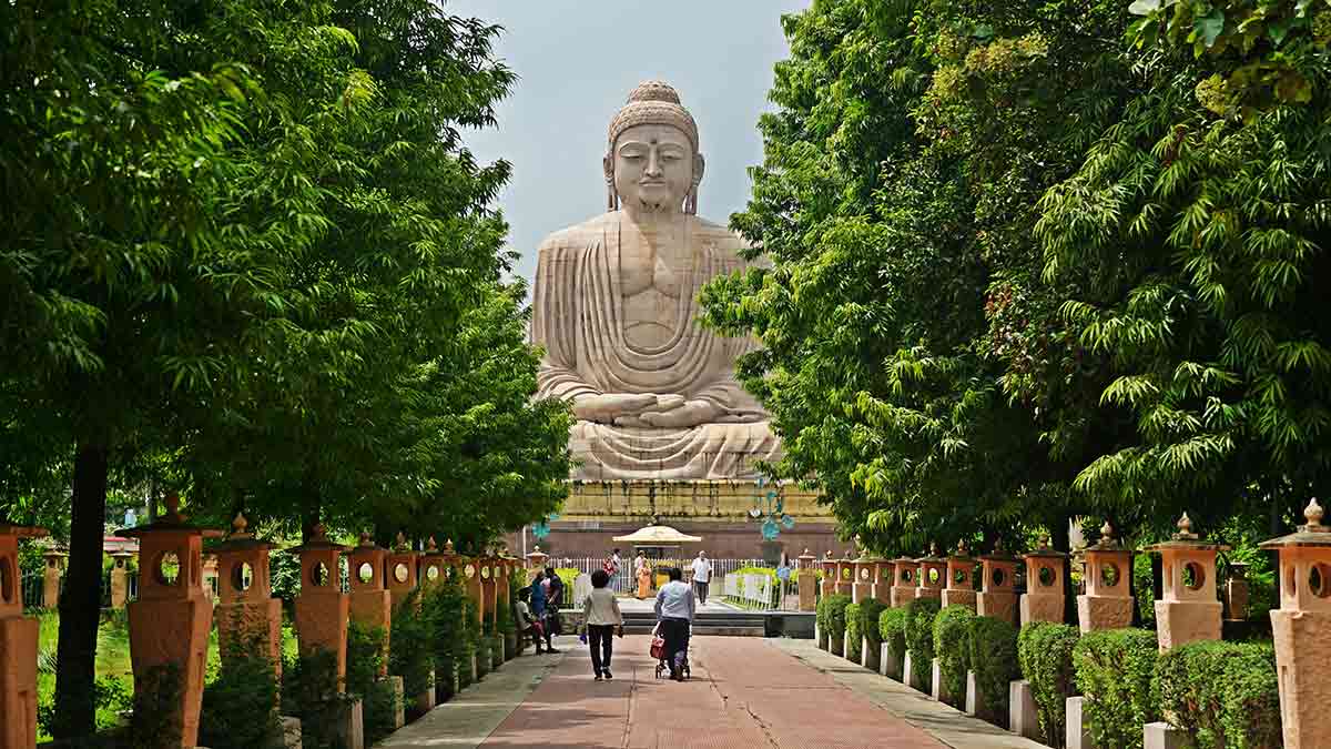 Path to peace: The Great Buddha, Bodh Gaya, Bihar | Shutterstock