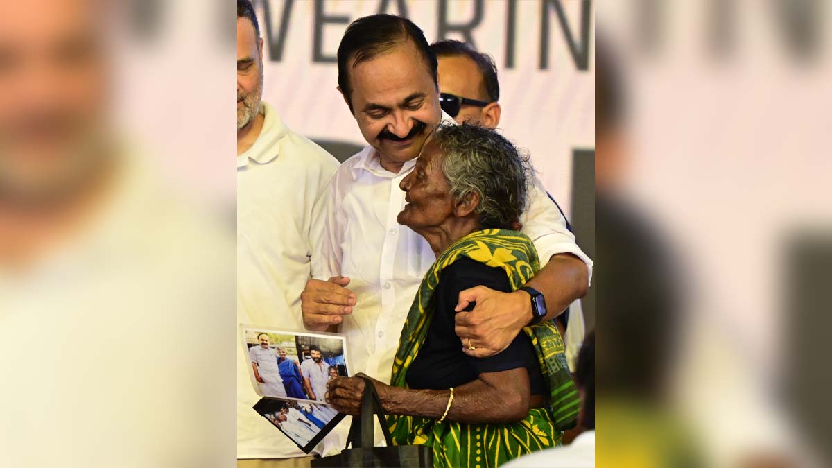 Enduring trust: V.D. Satheesan with Seethalakshmi Ammal, his voter from Paravur, who had travelled to the capital to watch him take oath. The two bonded after he helped her during the 2018 floods | Rijo Joseph
