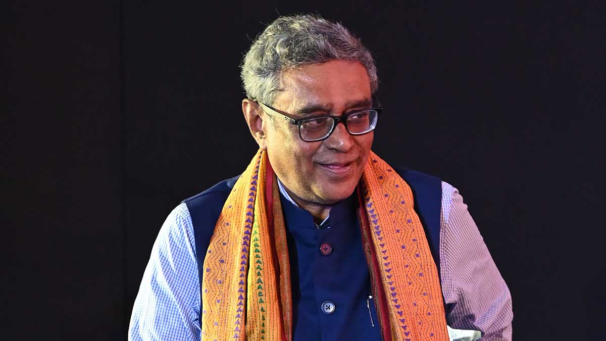 Swapan Dasgupta | Salil Bera