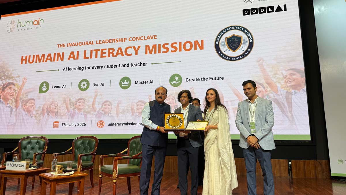 (From Left) Ashish Sood, Minister of Education, Govt of NCT of Delhi, Manit Jain, Chief Visionary, HAILM,  Smriti Jain, Co Founder, IAAT, and Amit Yadav, CEO, HAILM 