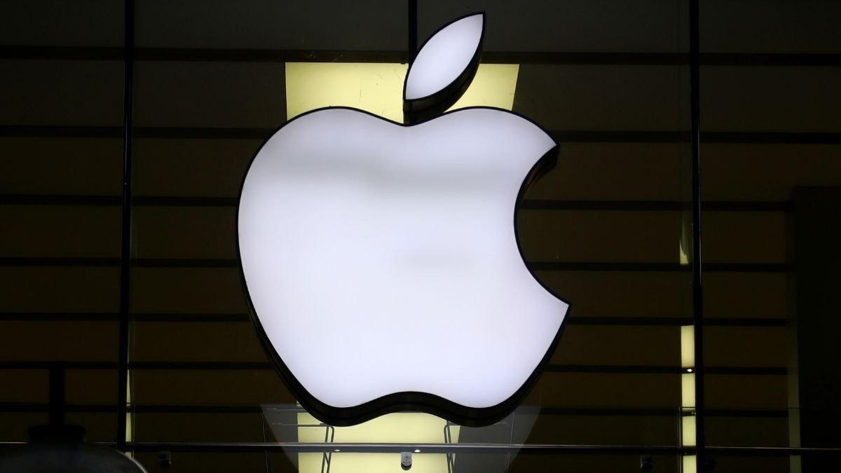 apple-logo-manufacturing - 1