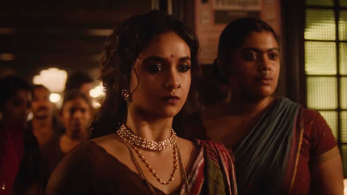akka-keerthy-suresh-netflix