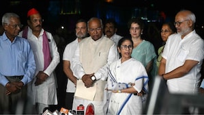 INDIA bloc calls for massive protest on October 12 amid crackdown by Delhi police
