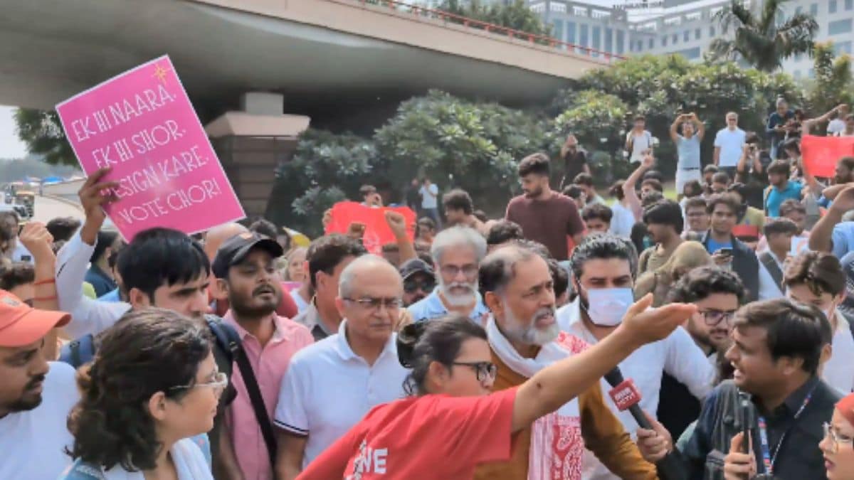 neha-bora-protests-jantar-mantar - 1