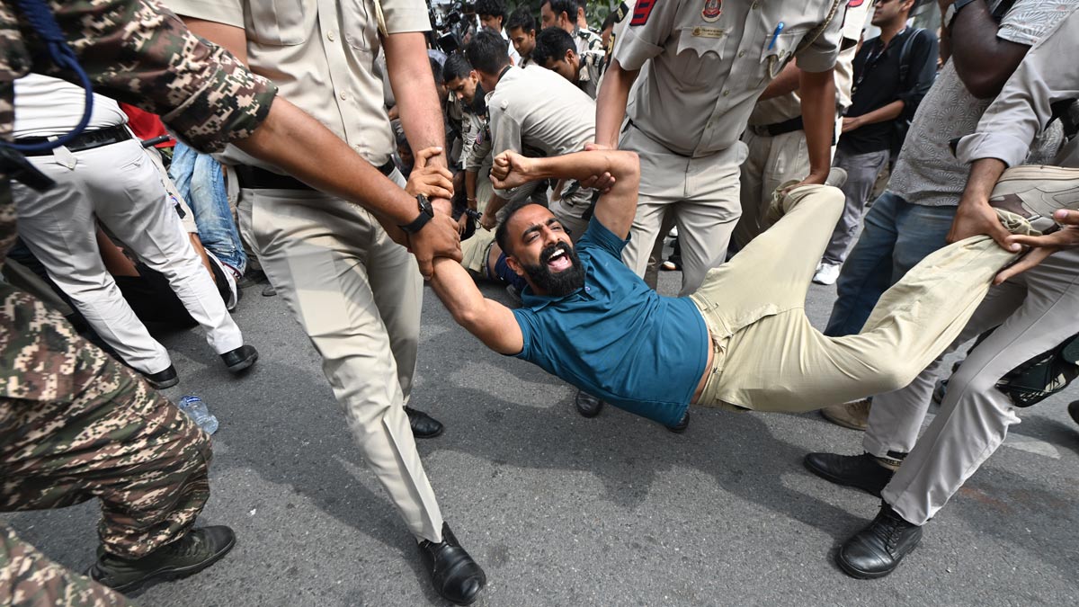 cjp-protest-kritu