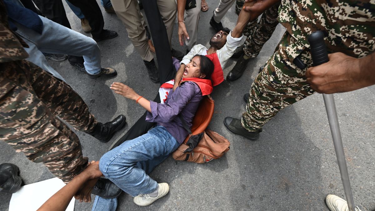 Protesters detained by Delhi Police as they attempted to enter Jantar Mantar | Kritanja Naik
