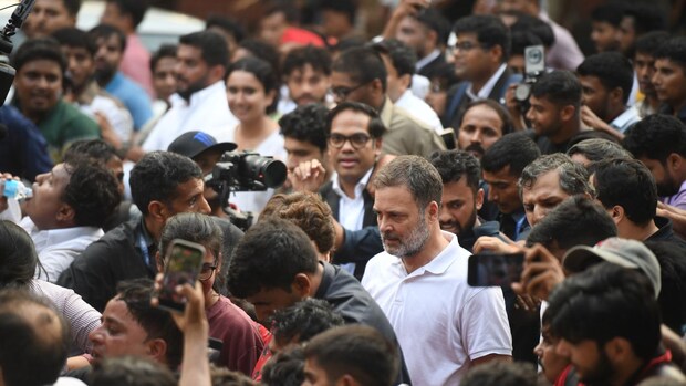 Will INDIA bloc defer Nov 1 anti-CEC rally after traders flag festive season losses?