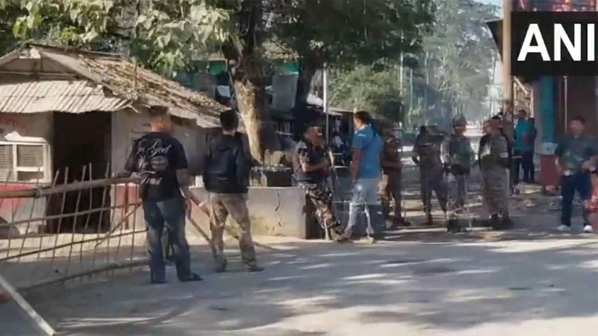 The violence followed a 12-hour bandh observed on Friday across Siang, Upper Siang and East Siang districts | X