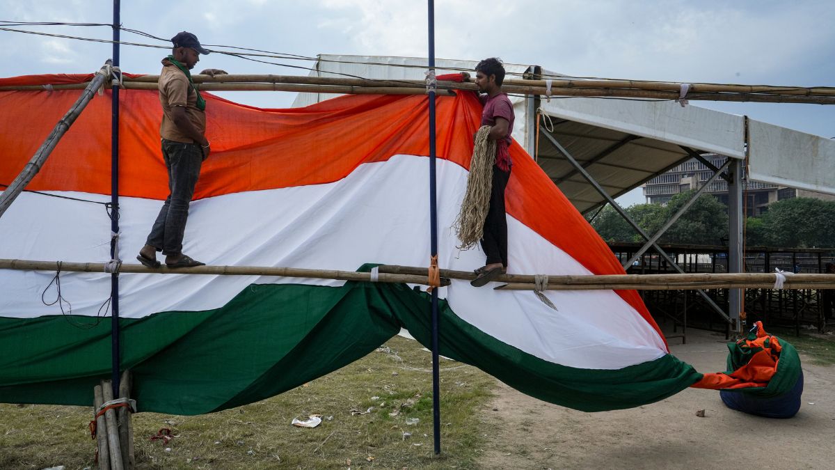 Preparations underway at Ramlila Maidan ahead of the Chalo Dilli march scheduled to be held on November 1st, in New Delhi | PTI 