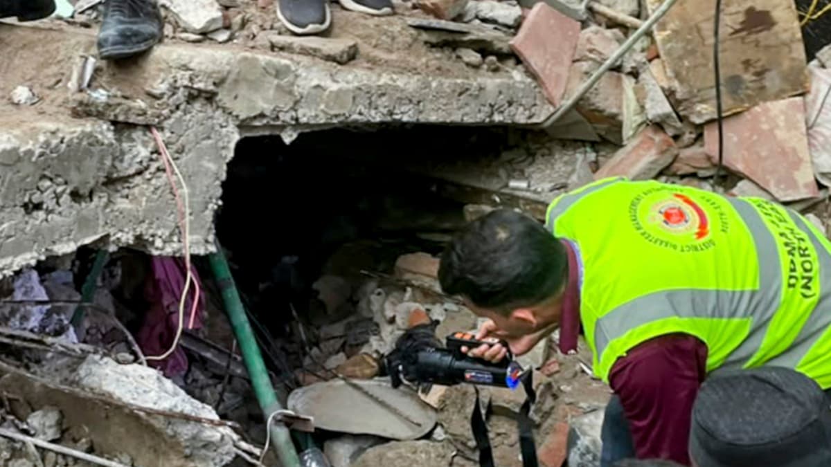 Visuals of rescue efforts at the site of the building collapse in Delhi's Seemapuri area | PTI