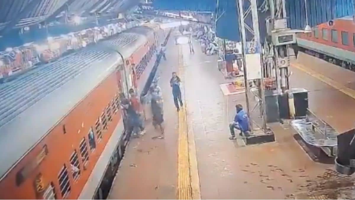 assam-student-found-dead-andhra-railway-track - 1
