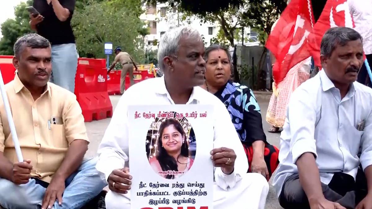 CPI(M) workers staging a protest in Coimbatore over the suicide of a NEET aspirant | X/ANI