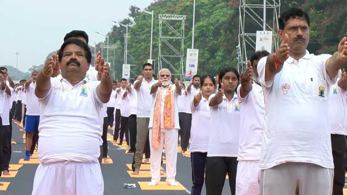 Prime Minister Narendra Modi performing yoga at Kolkata's iconic Red Road | X