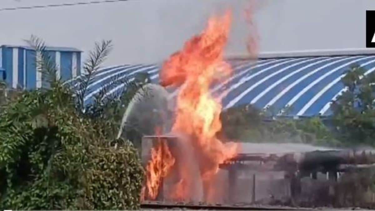 HALDIA-PETROCHEMICAL-FIRE - 1