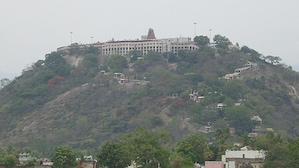 Tamil Nadu: CBCID files charge sheet in Palani Mutt land fraud case