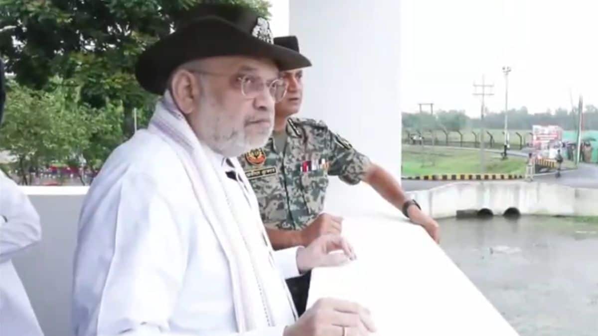 Union Home Minister Amit Shah interacts with Border Security Force (BSF) personnel at the Jumagach Border Outpost in Siliguri, West Bengal, on Jully 18, 2026 | ANI