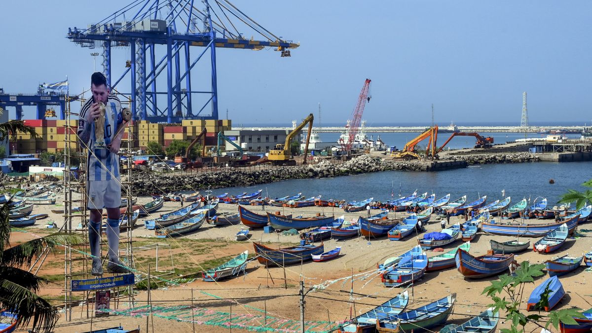 messi-vizhinjam-port - 1