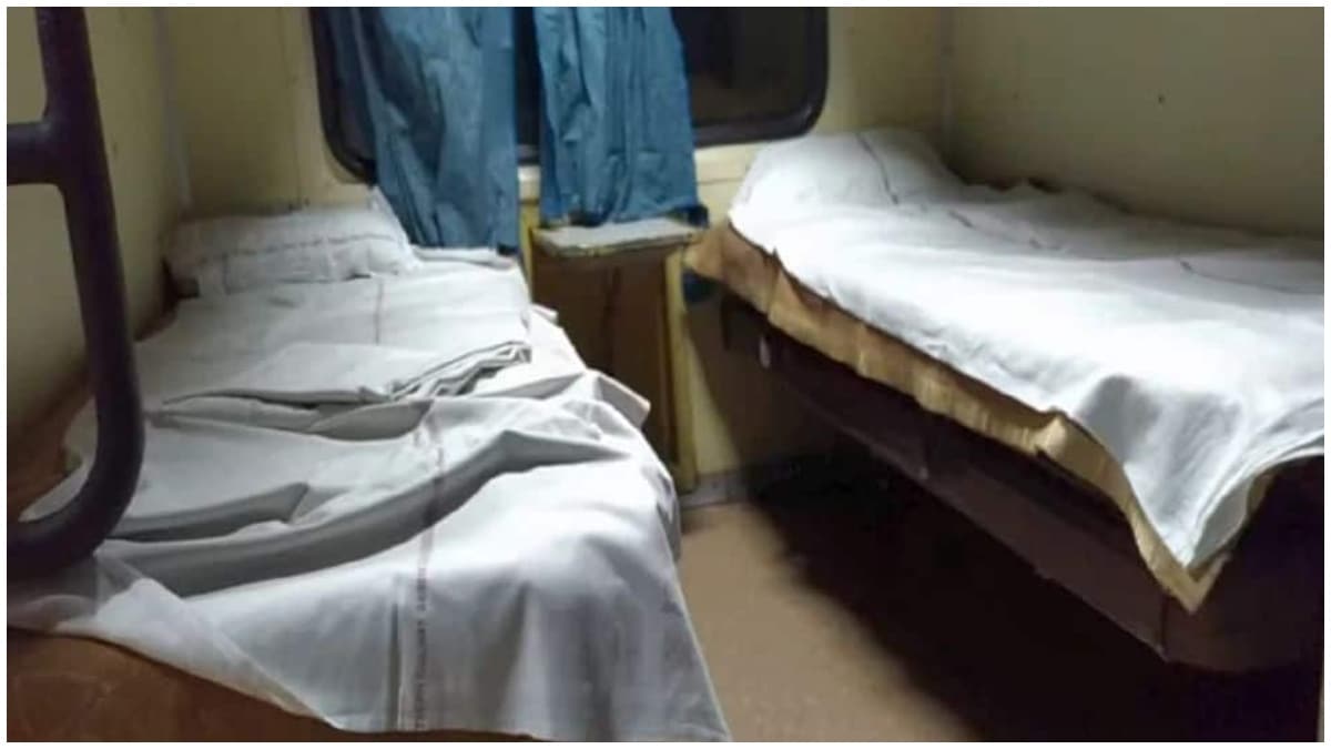 Image of a berth inside a reserved train coach used for representational purposes | X