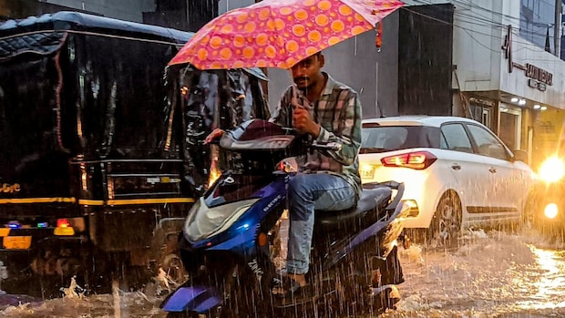 IMD weather alert: More rain and thunderstorms in Madhya Pradesh, Kerala, and Tamil Nadu