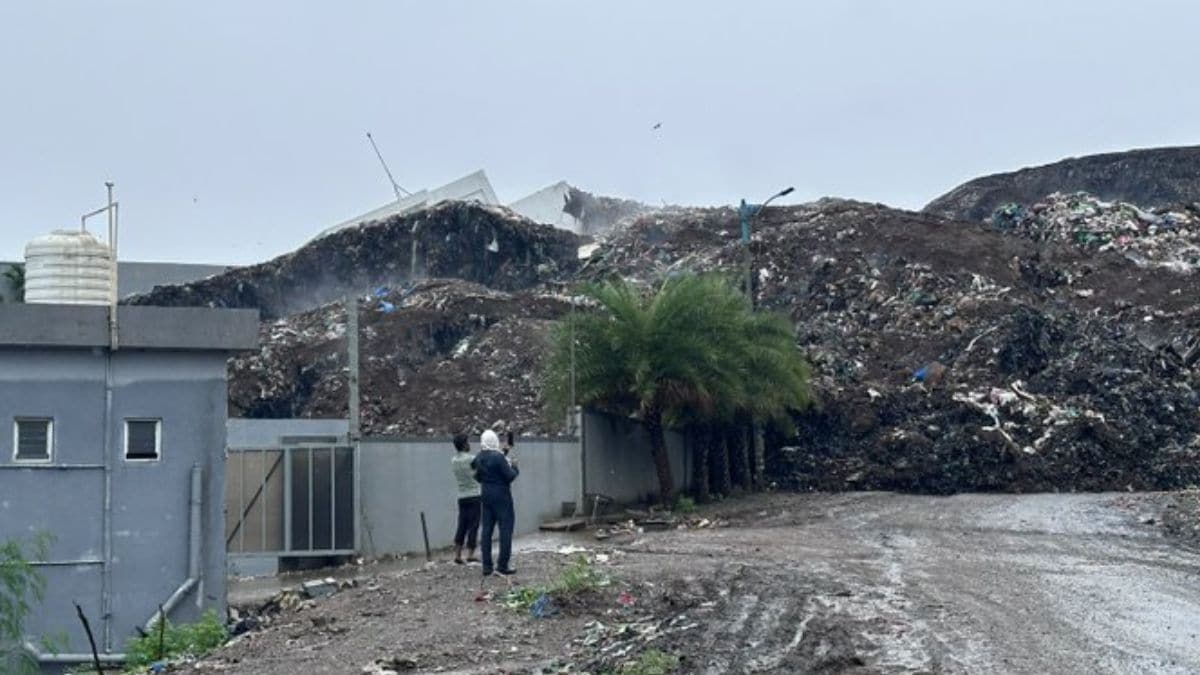 garbage-mound-collapses-building-pune - 1