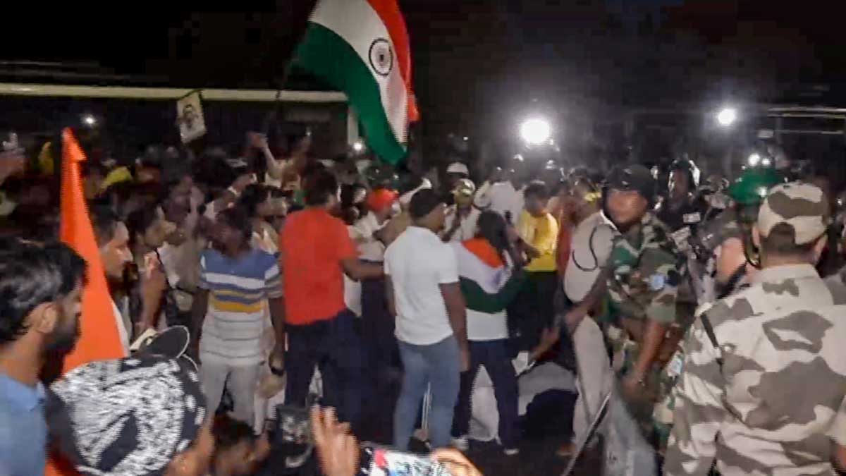 Security personnel disperse student protesters during a lathi-charge outside the Jharkhand Legislative Assembly's Gate No. 1 during the 'Vidhan Sabha Gherao' march | PTI