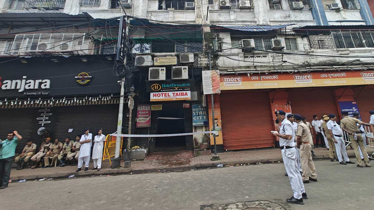 The fire broke out at a hotel on Mirza Ghalib Street in central Kolkata  | Salil Bera