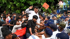 Tensions rise as police deployed at violent Jadavpur University clashes between ABVP, SFI