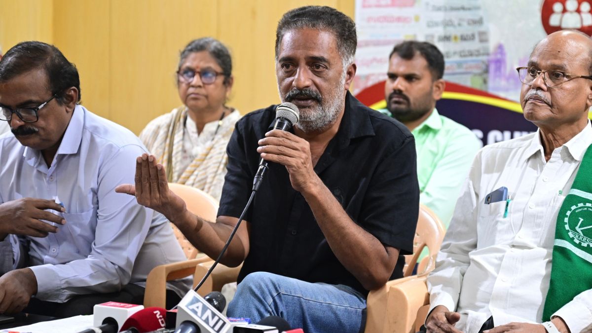 Prakash Raj at a press conference in Bengaluru | Bhanu Prakash Chandra 
