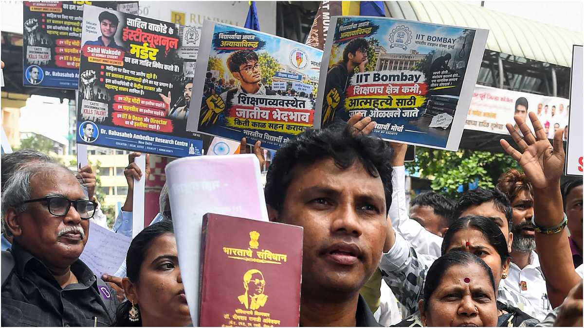 iit-bombay-student-protests