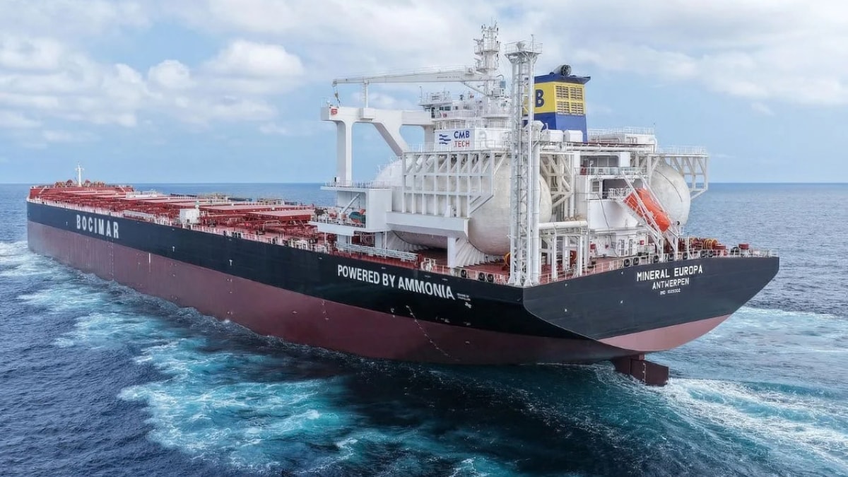 The 'Mineral Europa', which is the world's first ammonia-powered bulk carrier | CMB.TECH