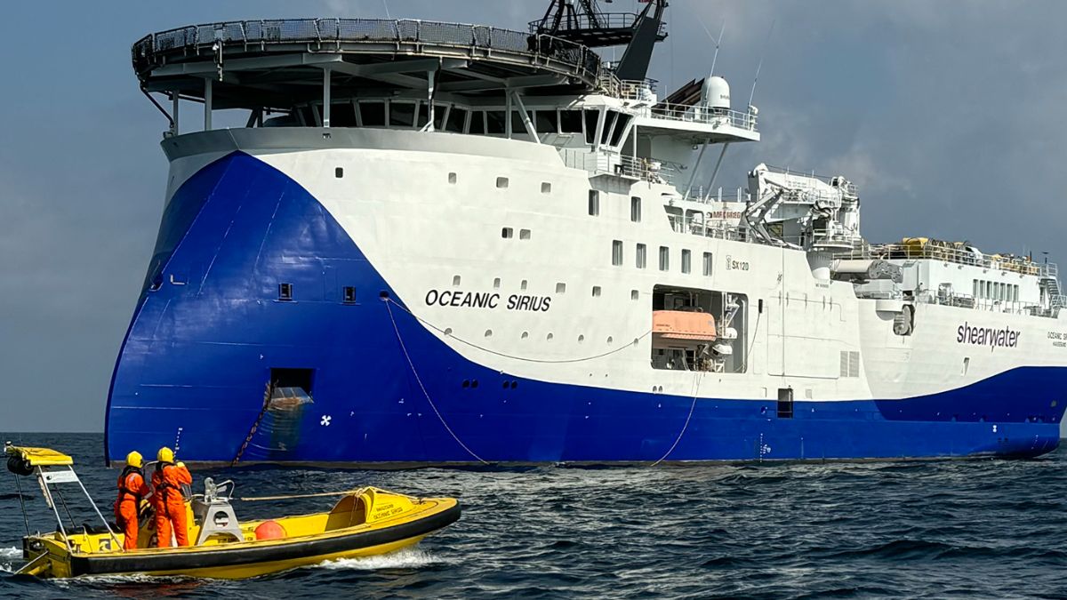 Representative image of the 'Oceanic Sirius', a seismic mapping ship | Shearwater Geoservices AS