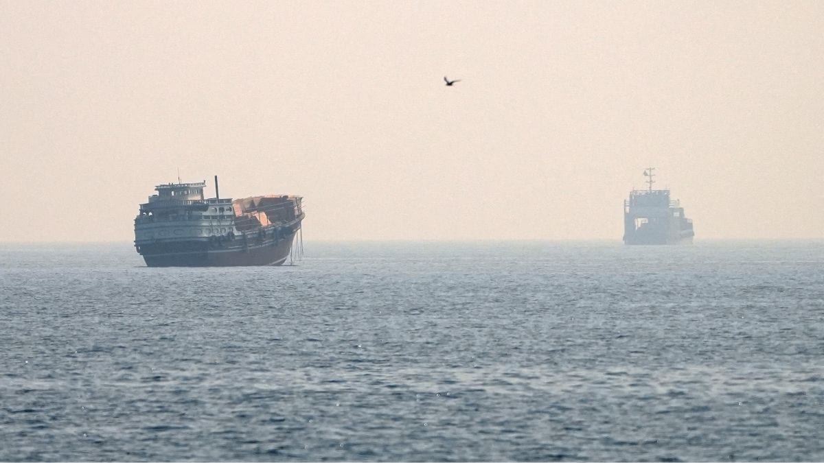 vessels-strait-hormuz-musandam - 1