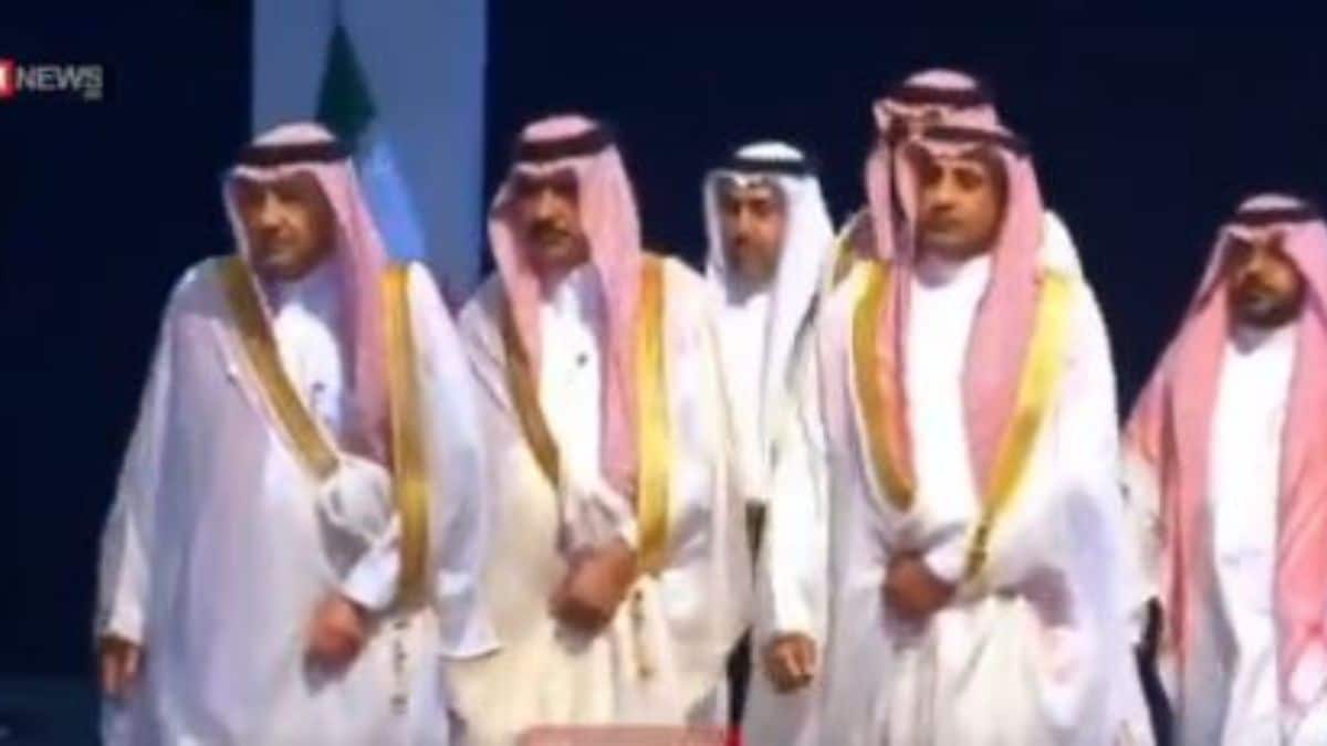 The Saudi delegation attending Khamenei's funeral | X 