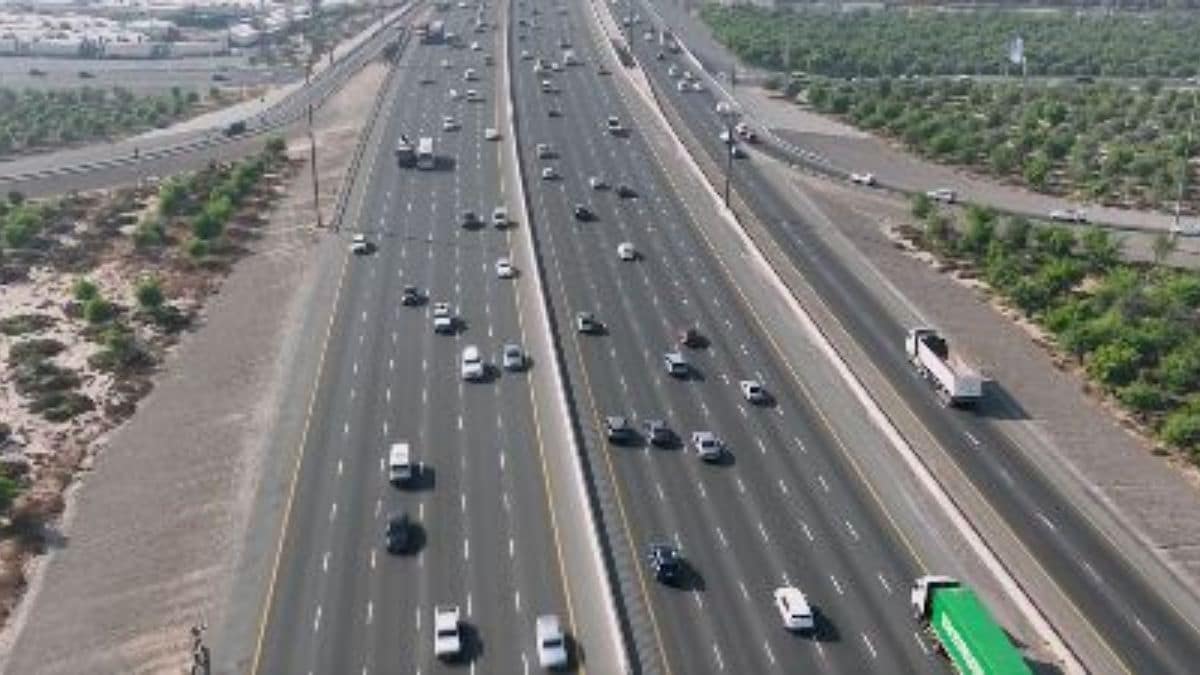 roads-UAE - 1