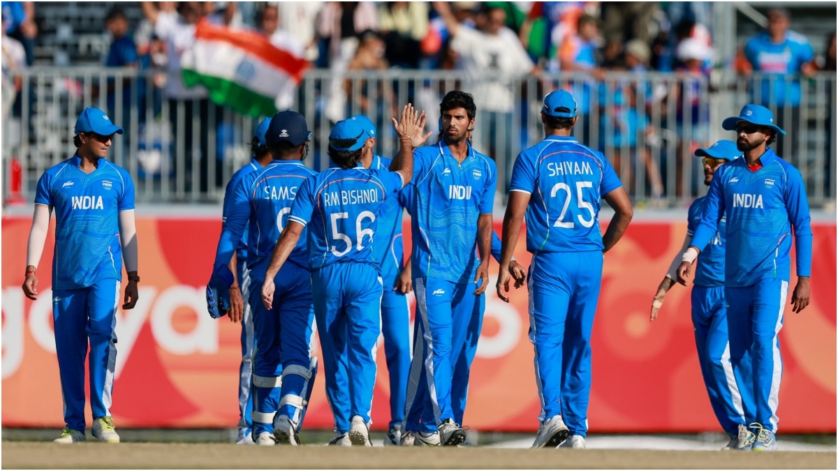 Team India during the final | X