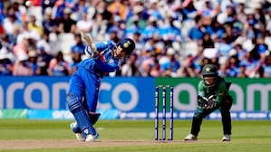 Women's T20 World Cup 2026: Smriti Mandhana shines as India scores 170 against Pakistan