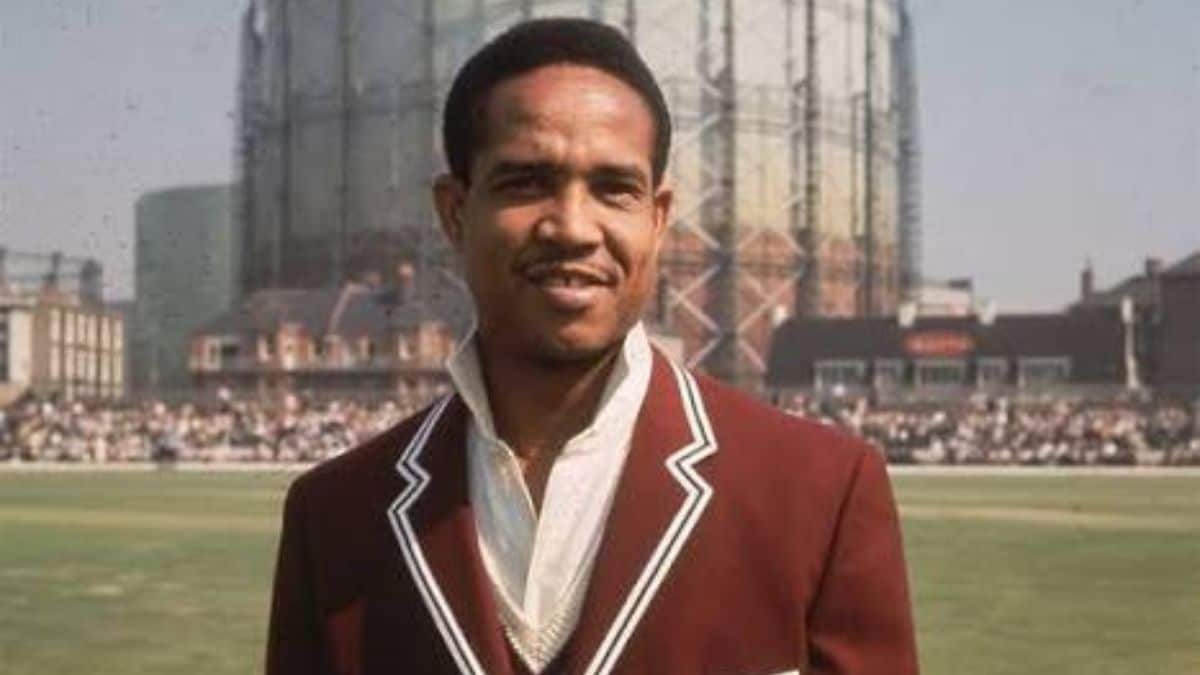 Sir Garfield Sobers | Facebook/Official
